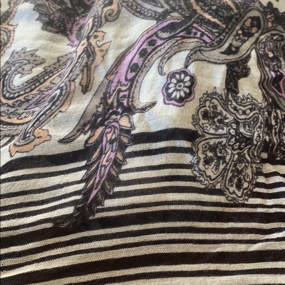 Versatile scarf ✨ - Picture 2 of 3